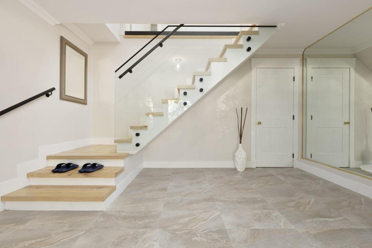 Beautiful Villa With Heated Pool Hot Tub By Forest North Vancouver Eksteriør bilde