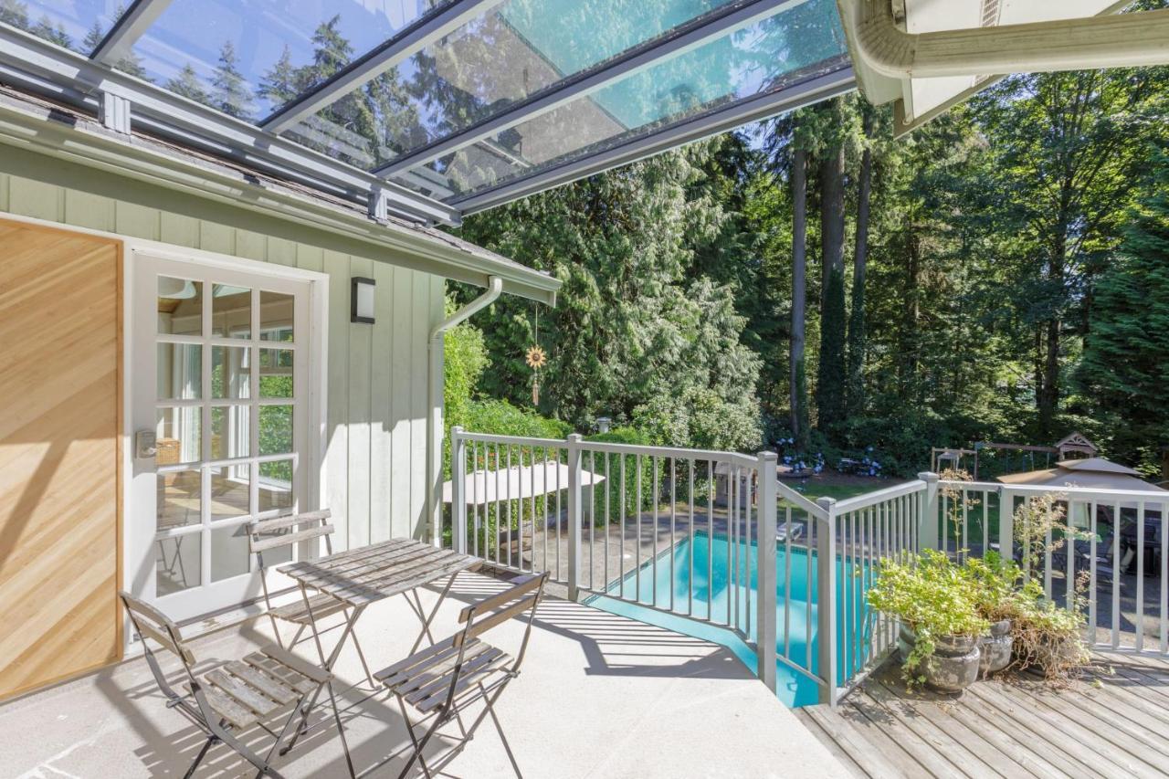 Beautiful Villa With Heated Pool Hot Tub By Forest North Vancouver Eksteriør bilde